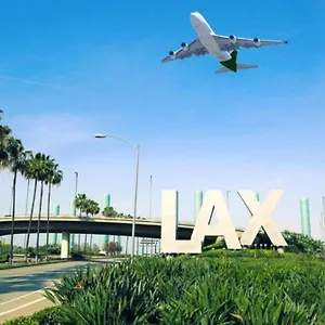 lax-guest-house.topanaheimhotels.com/